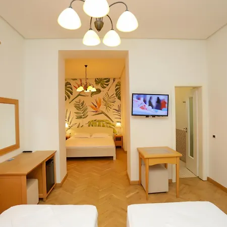 Le Palazzine Hotel Vlore Exterior photo